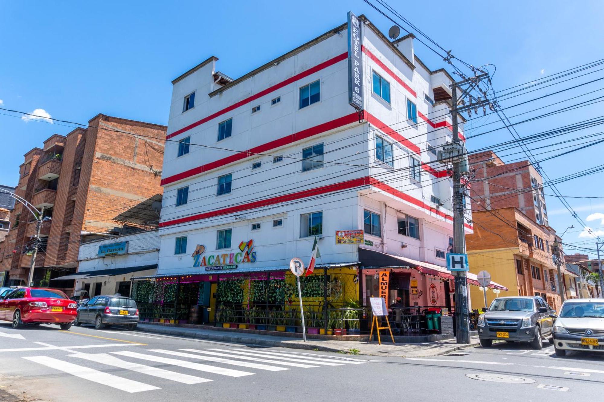 Hotel Park 6 Medellin Exterior photo